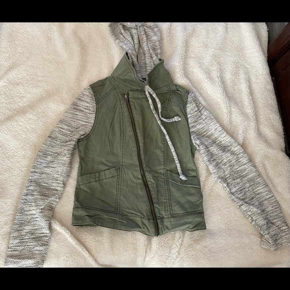 Jacket - Picture 1 of 1